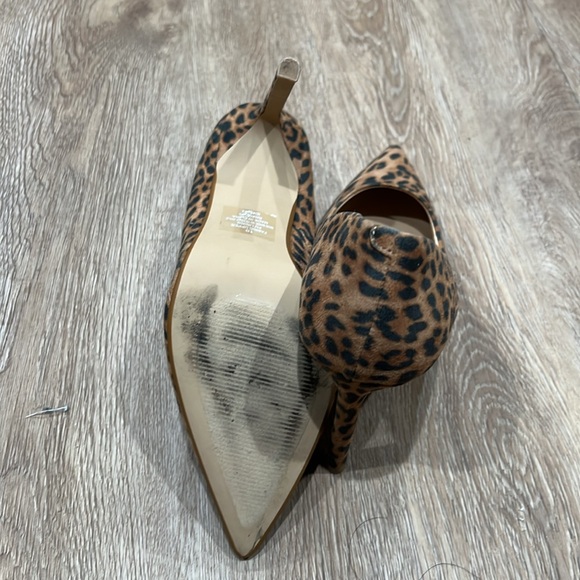 Express Leopard Heels - Picture 3 of 4